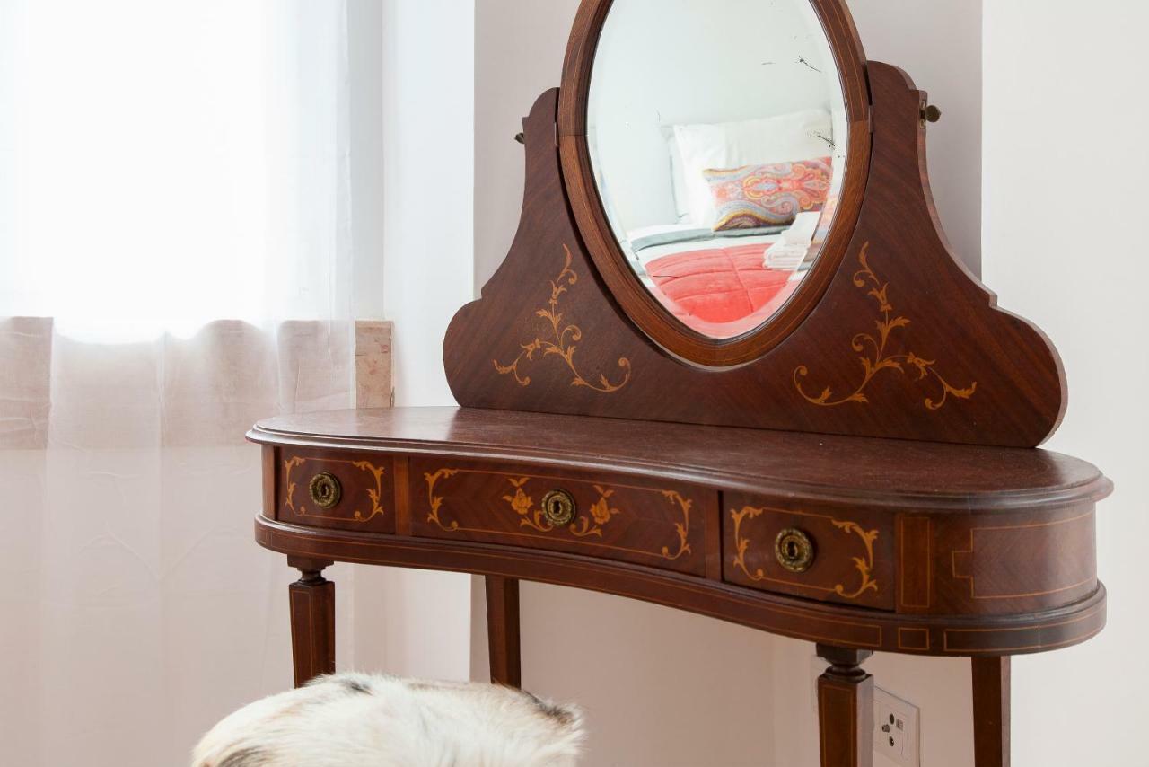 Principe Real Beautiful 3 Bedroom Flat * Lissabon